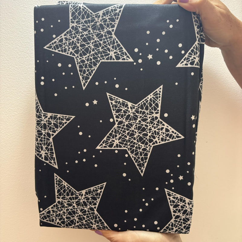 Juego de Sábanas Estrellas Blanco y Negro Premium 180 Hilos Ajuste Perfecto